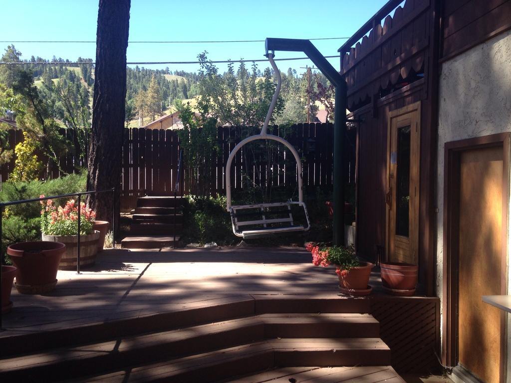 Switzerland Haus Bed And Breakfast Inn Big Bear Lake Luaran gambar
